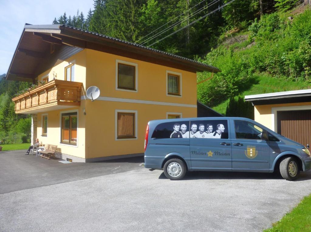 Vronis Landhaus Apartments Hüttau Zewnętrze zdjęcie